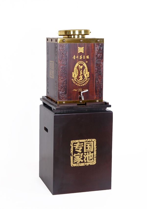 不銹鋼內(nèi)膽實(shí)木酒桶